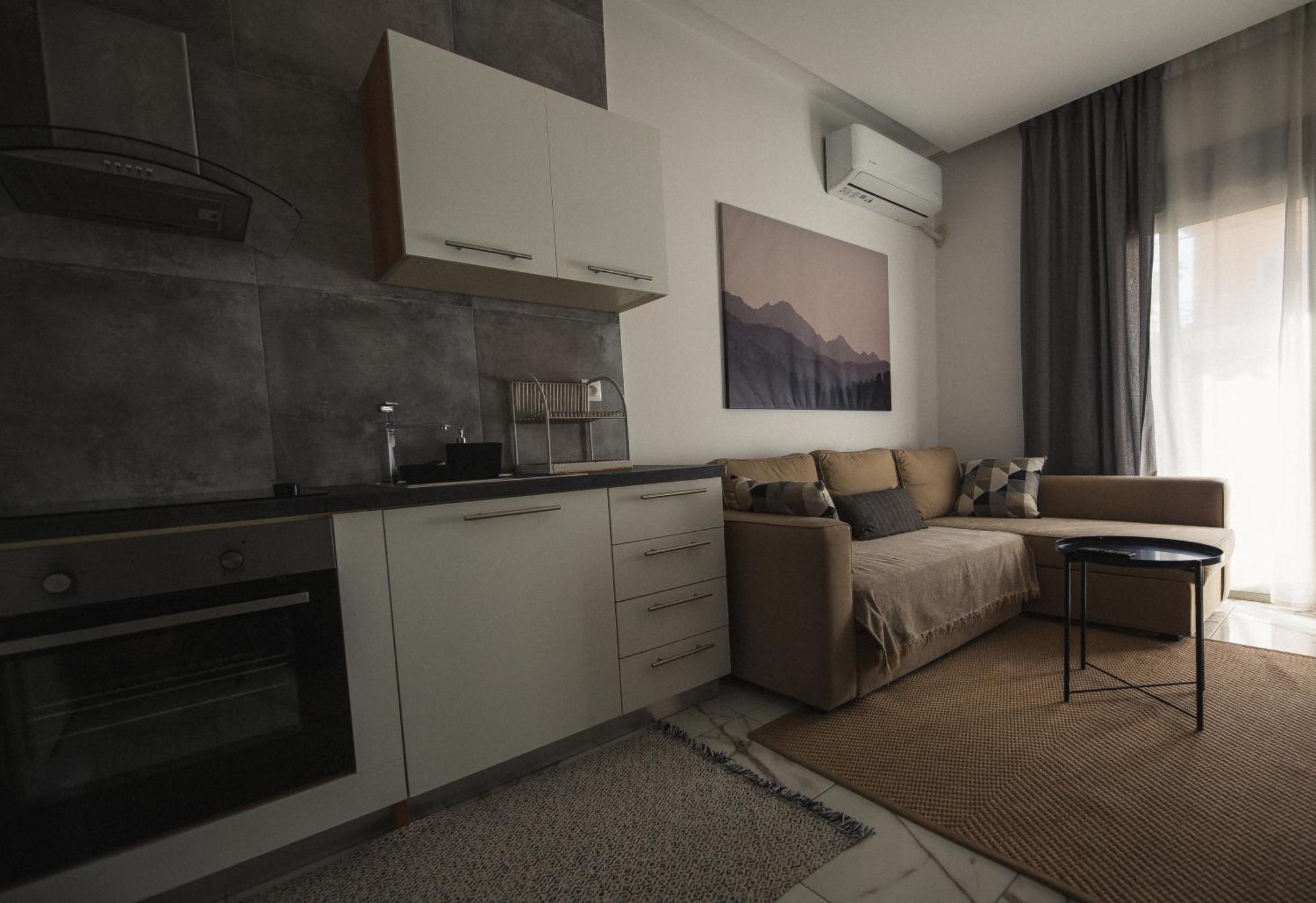 Luxury Apartment In The Center Of Ioannina City Eksteriør billede